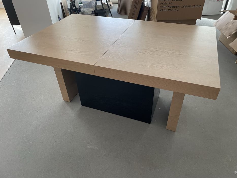 Nowy stol 160/400 outlet