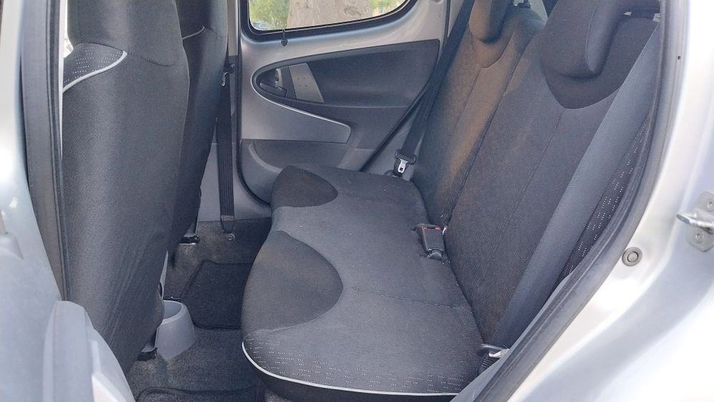 Peugeot 107 Black & Silver Edition 1.0i 5p 2012