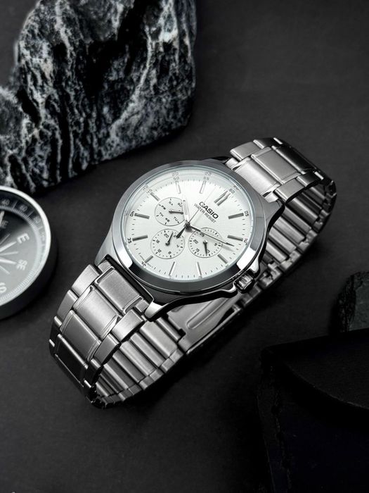 Чоловічий годинник Casio MTP-V300D-7A мужские часы