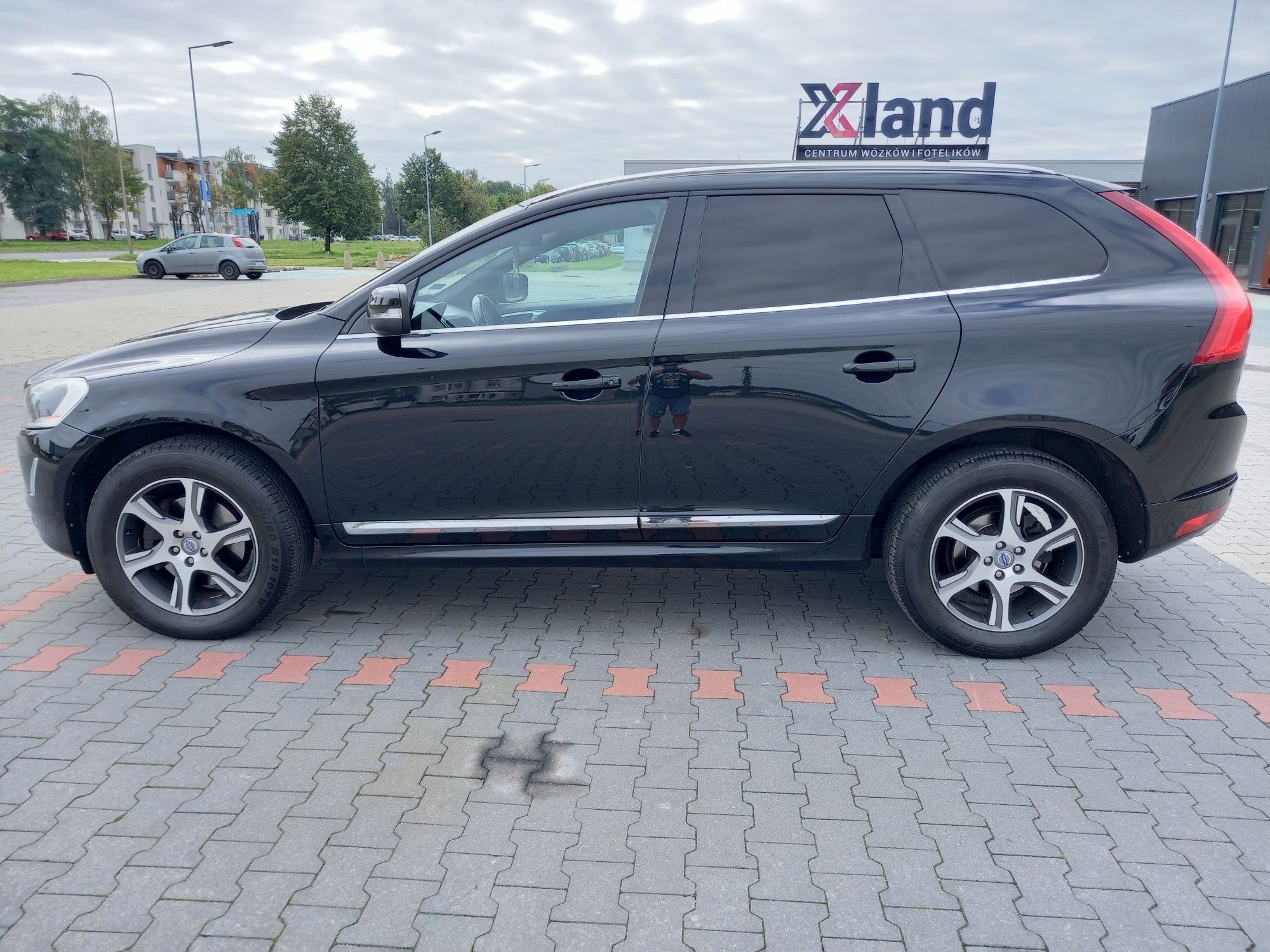 Volvo xc60 Polski salon.