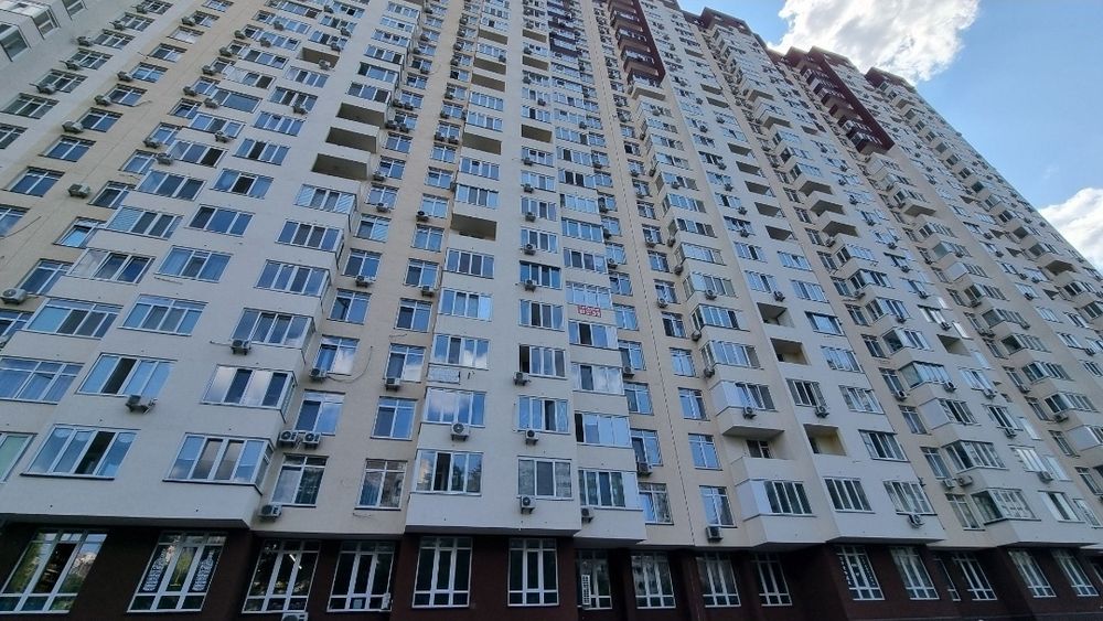 Продаж 1 км кварт ЖК Караваєві Дачі вул Польова 73 метро Шулявська КПІ