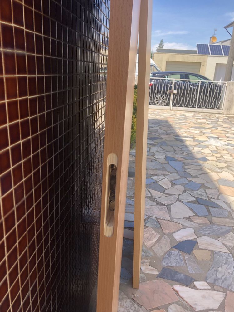 Duas Portas Novas