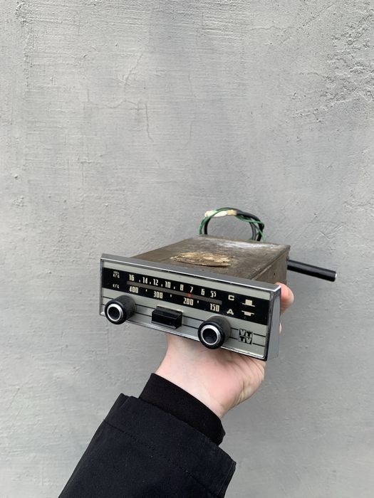 Продам радіоприймач в торпедо Videoton ваз 2101-2102 оригінал ссср