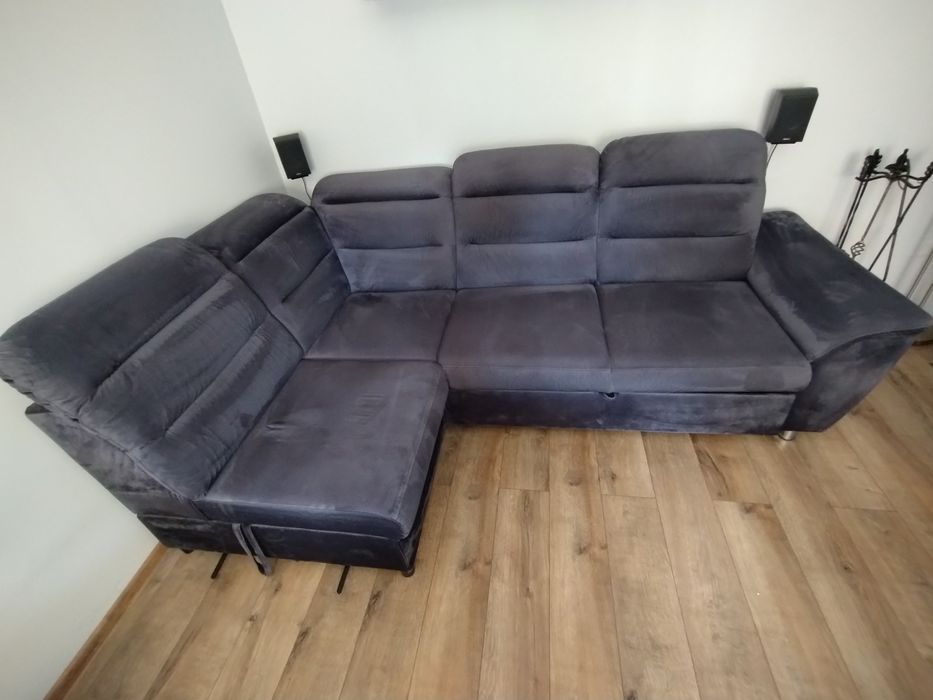 Duży wygodny narożnik Agata meble z regulowanymi zagłówkami 240x230