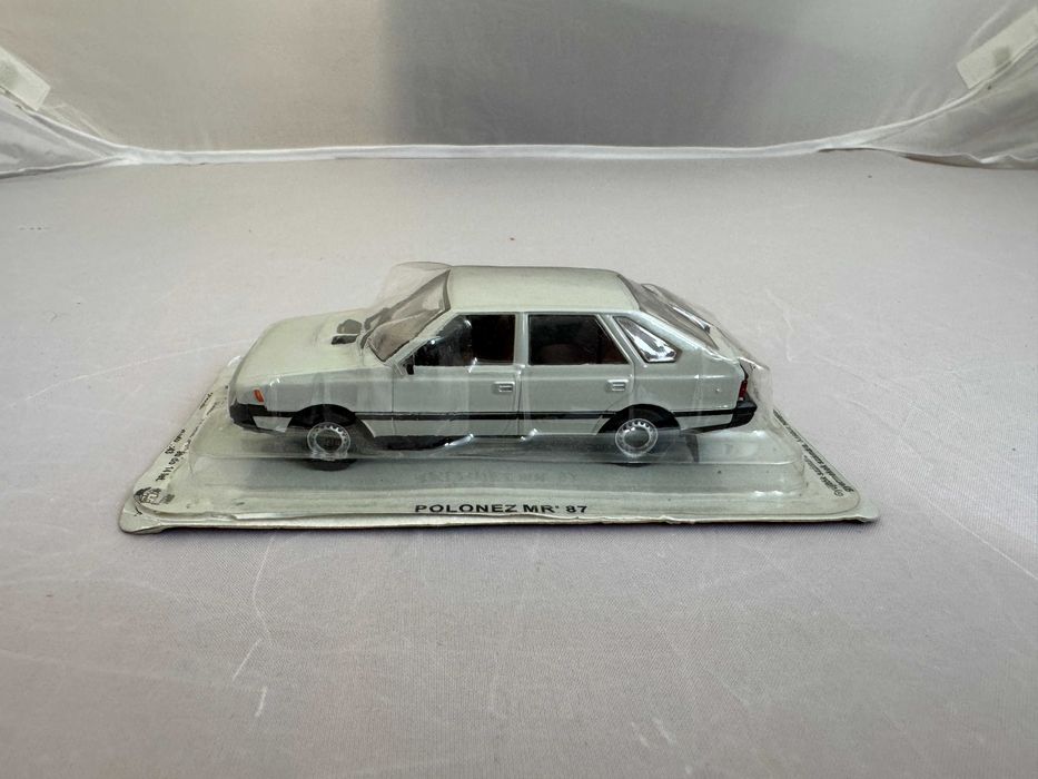 Polonez MR87 LEGENDY FSO kultowe auta 1:43