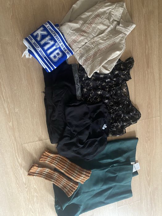 Віддам речі жіночі