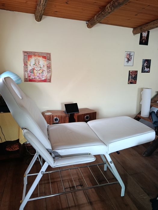 Marquesa Branca com orifício facial