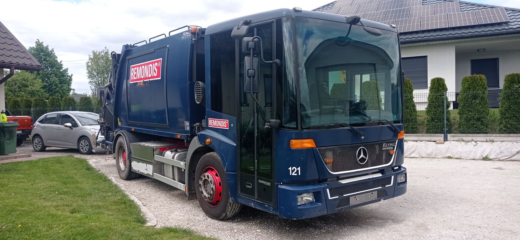 Mercedes 1829 econic śmieciarka 2012r