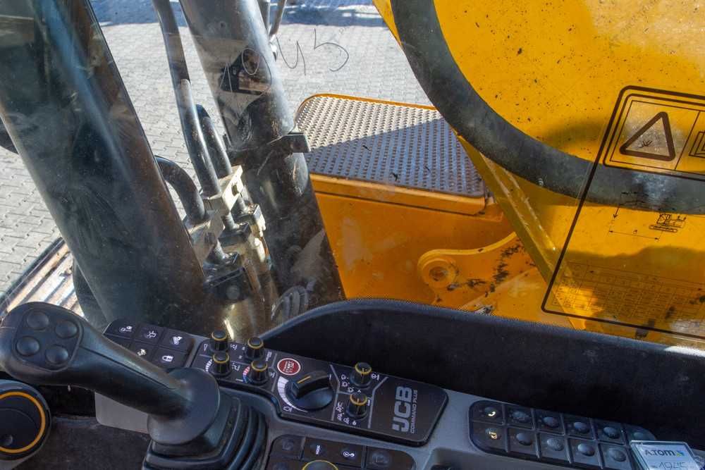Гусеничний екскаватор JCB JS220X 2018 р. 129 кВт. 10233 м/г.