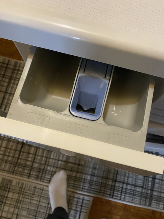 Пральна машинаLG