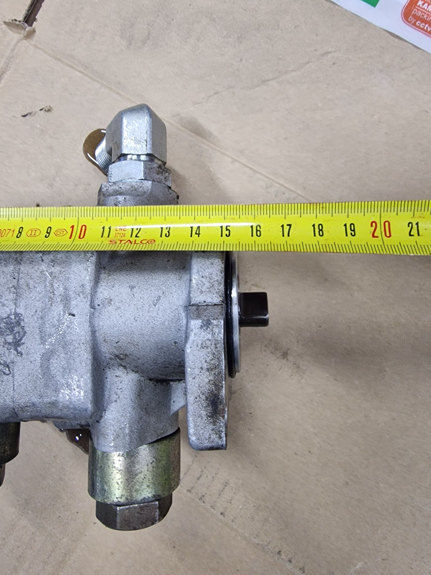 Pompa hydrauliczna dwusekcyjna