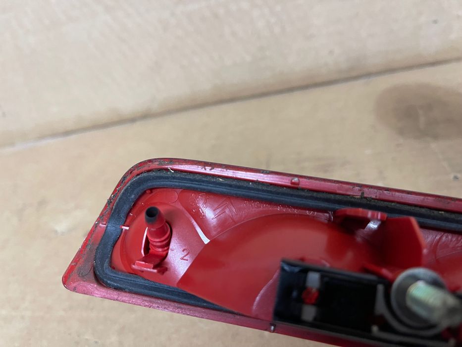 LUZ DE TERCEIRO STOP ORIGINAL PEUGEOT 308 1.6 HDI