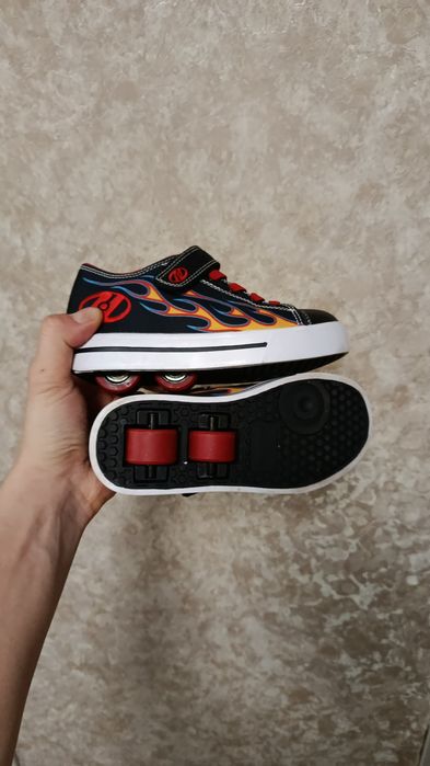 Кросівки ролики HEELYS 30 розмір