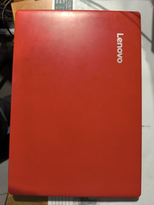 Lenovo Ideapad 100s , 4gb ram , 64gb ssd