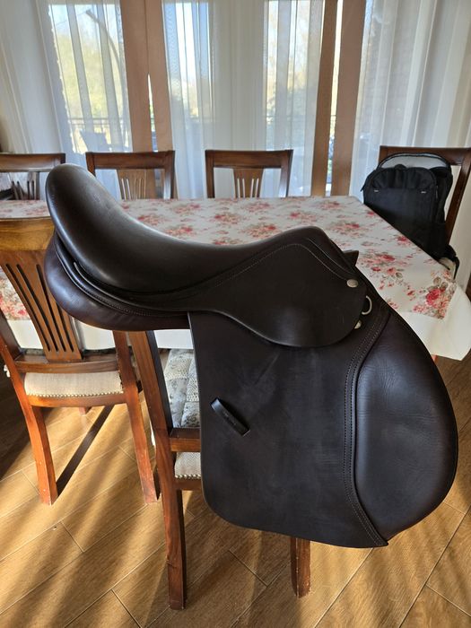 Siodło skokowe Daw Mag 17cali /M