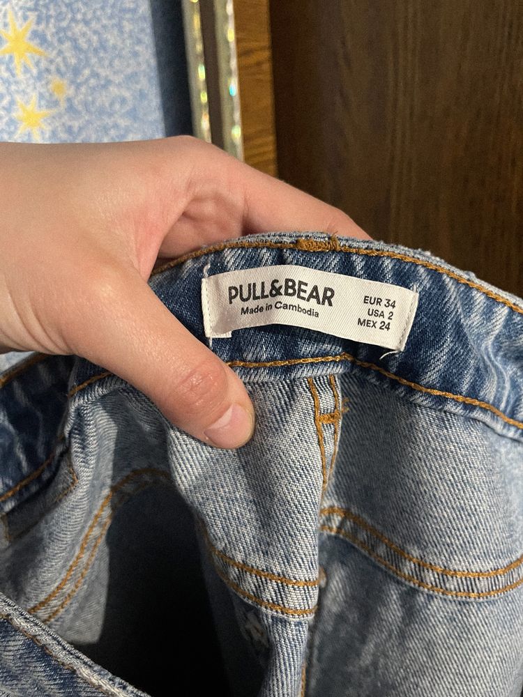 Базові мом-джинси Pull&bear