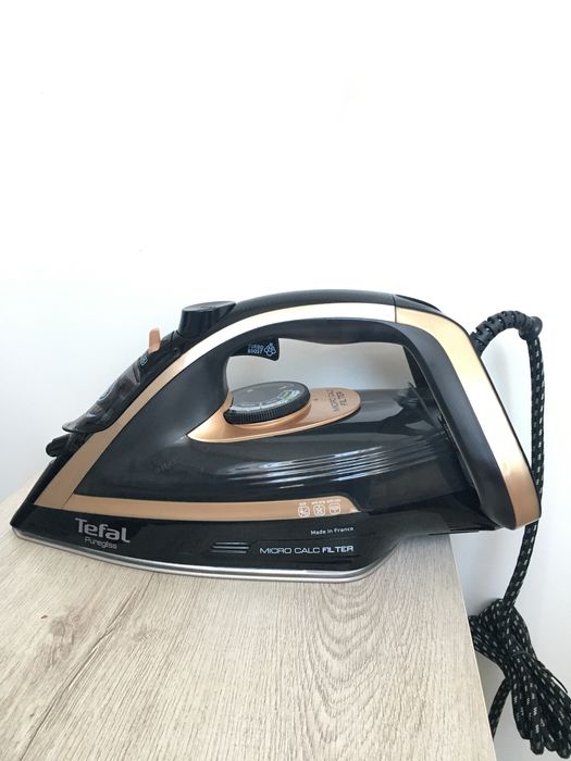 Праска tefal FV8064E0 нова
