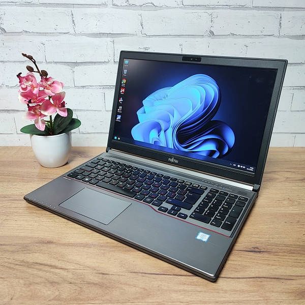 Продаю класний , потужний , оригінальний японець, Fujitsu E756