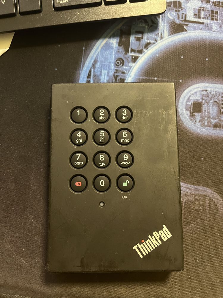 Накопичувач Lenovo ThinkPad USB 3.0 Secure Hard Drive-750GB