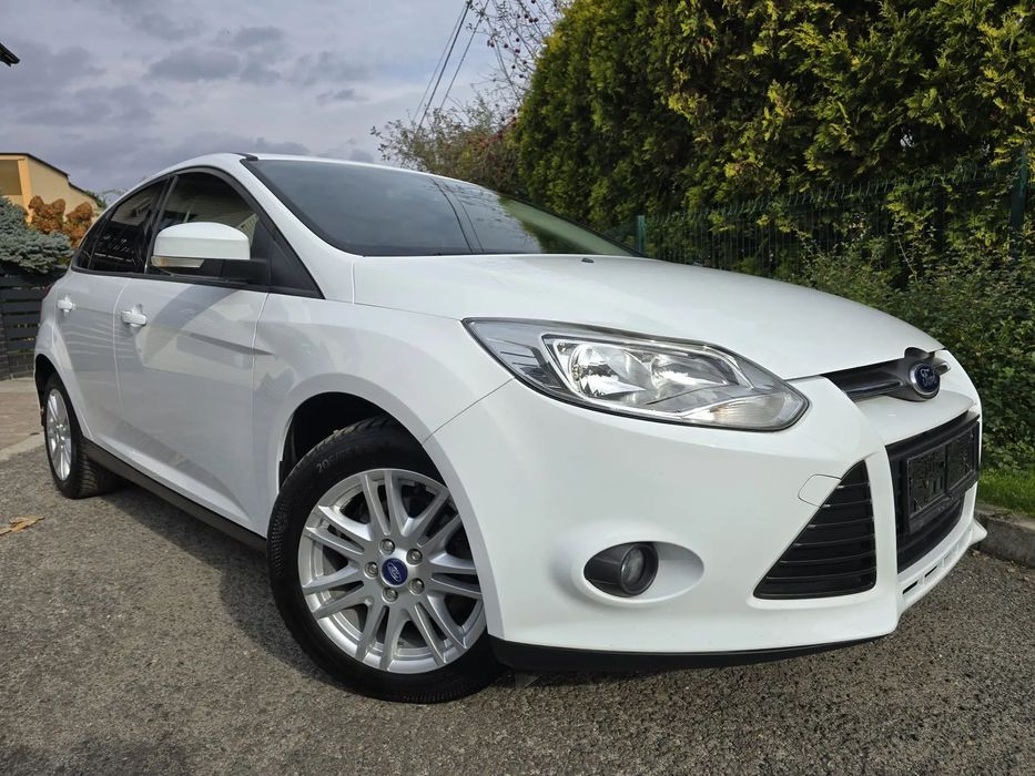 Ford Focus Piękny 100Ps Klimatronic Grzane Fotele Alu 16 Titanium 108000km