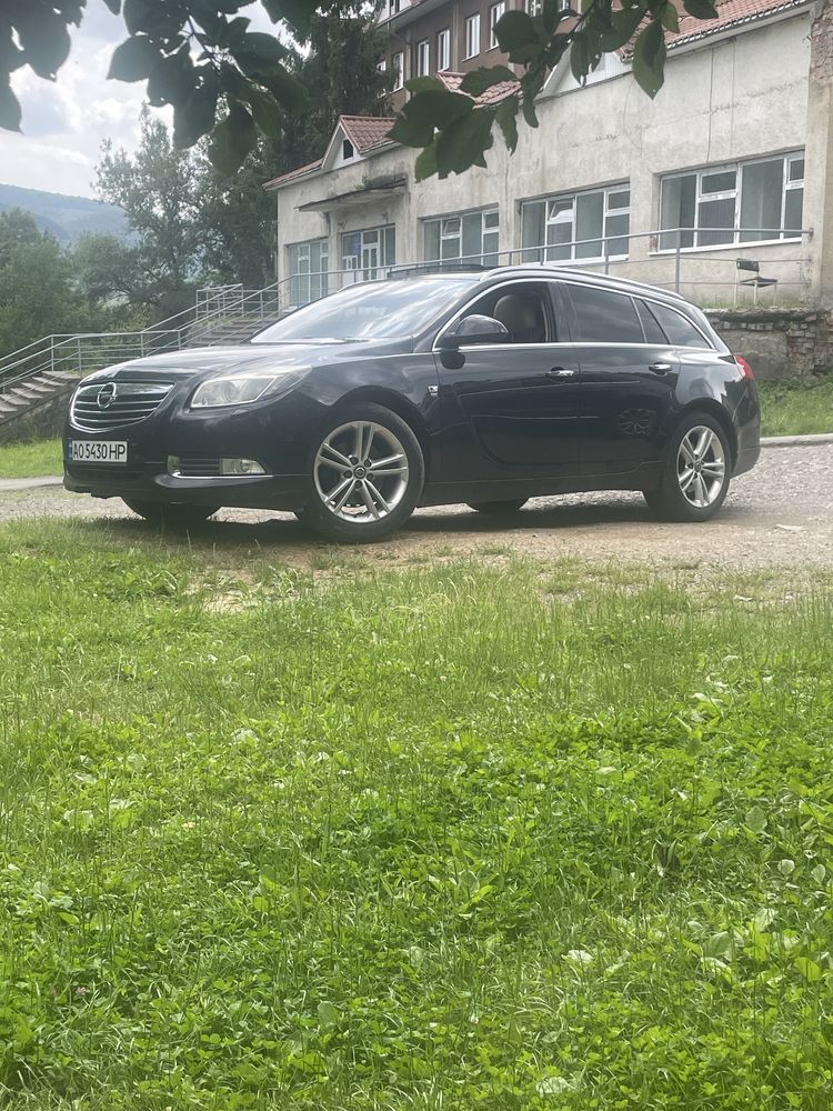 Opel insignia sports turer 4x4 opc line