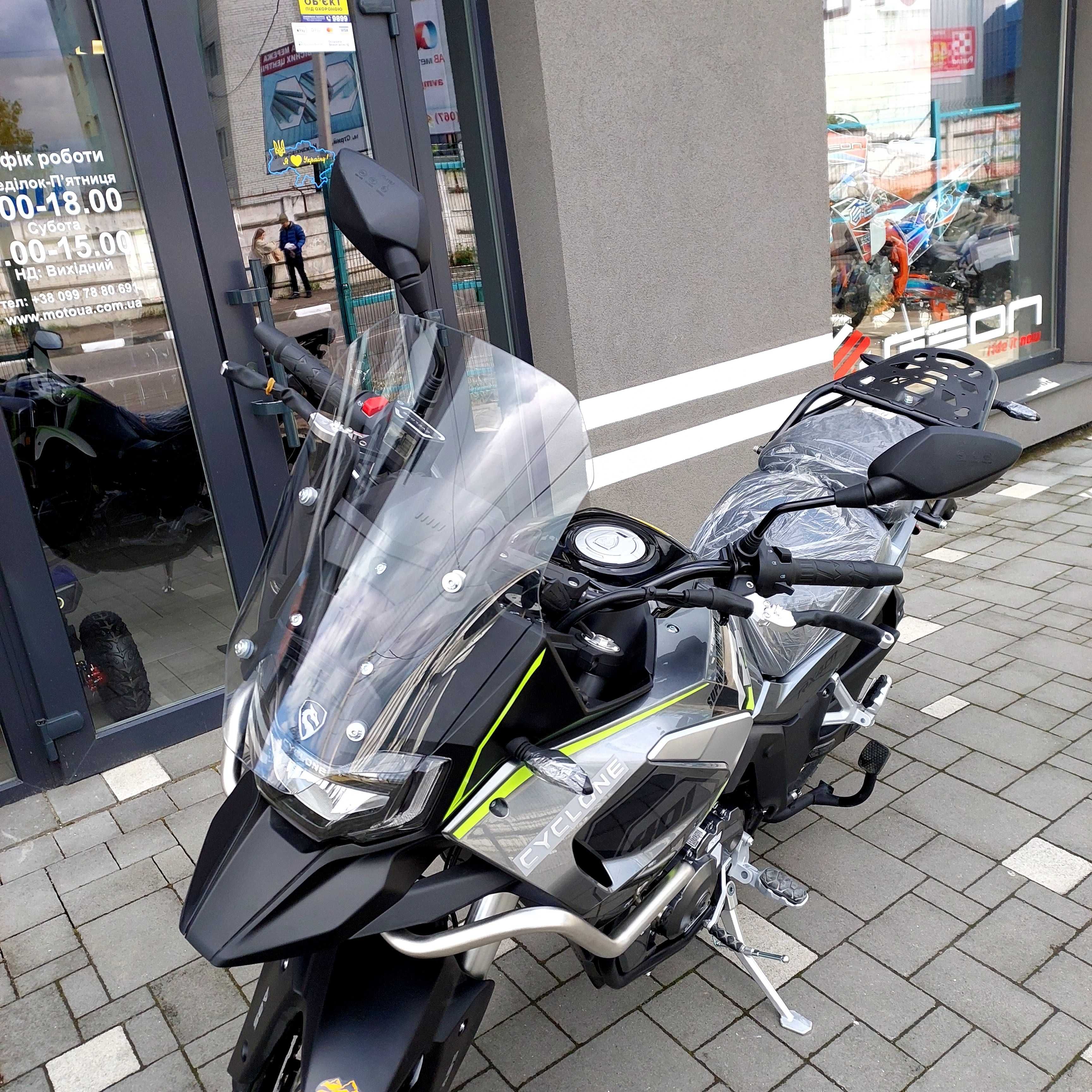 Знижка мотоцикл CYCLONE RX401, 45 к.с., двоканальний ABS, доставка