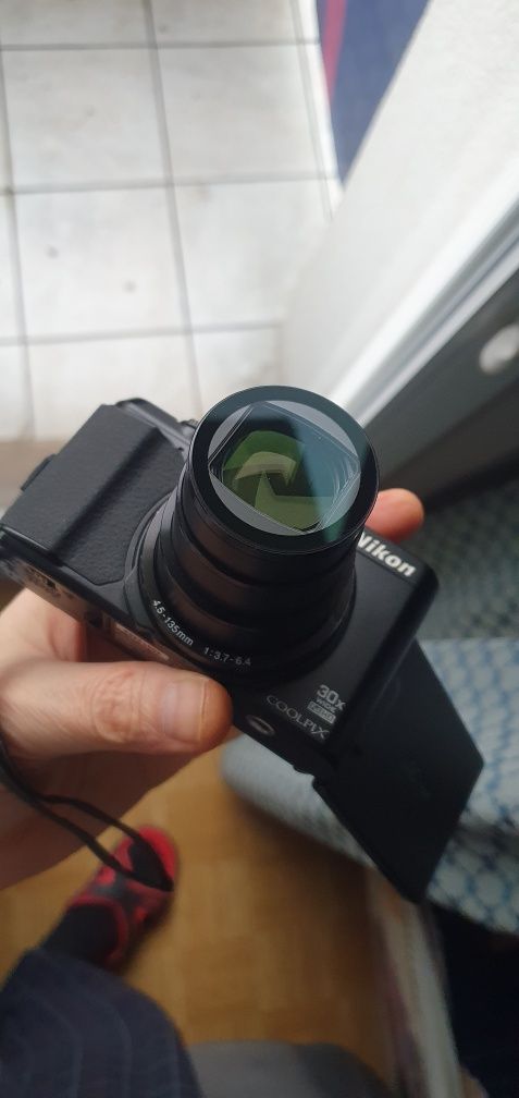 Nikon S9900 GPS zoom mega Okazja maly z odchylanym ekranem