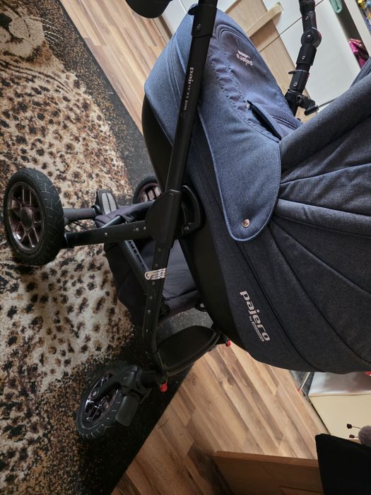 Sprzedam wózek 3w1 Adamex Pajero stan bardzo dobry dużo dodatkow