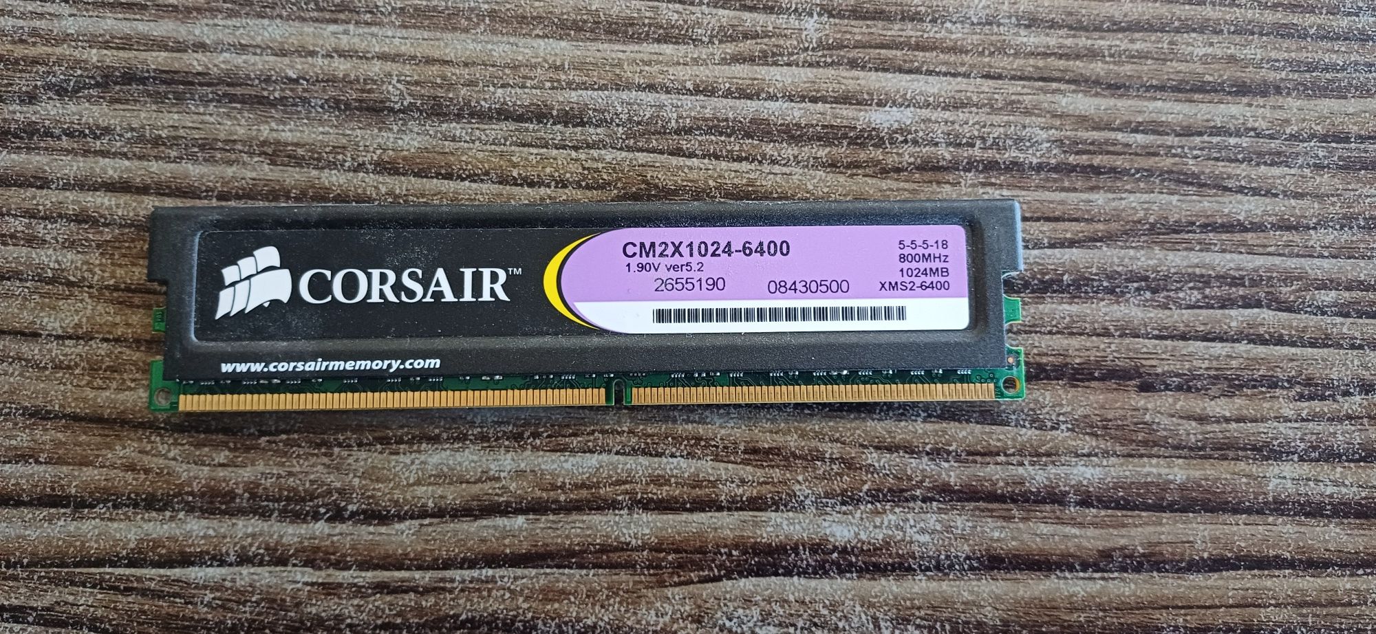 Оперативная память CORSAIR PC 800 1Gb ddr2