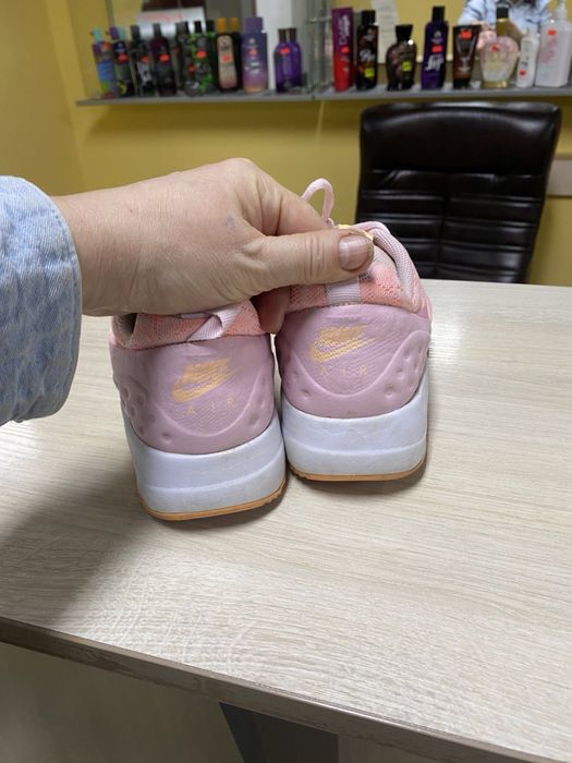 Оригинальные дышащие кросовки