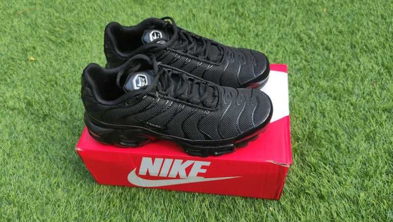 Buty meskie Mokasyny Nike_Air_Max_TN_Plus_Black R.45