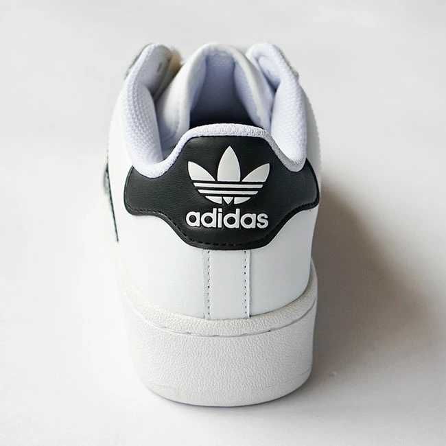 Оригінальні білі кросівки Adidas Superstar XLG