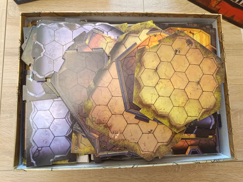 Gloomhaven PL+ Zapomniane Kręgi +akcesoria