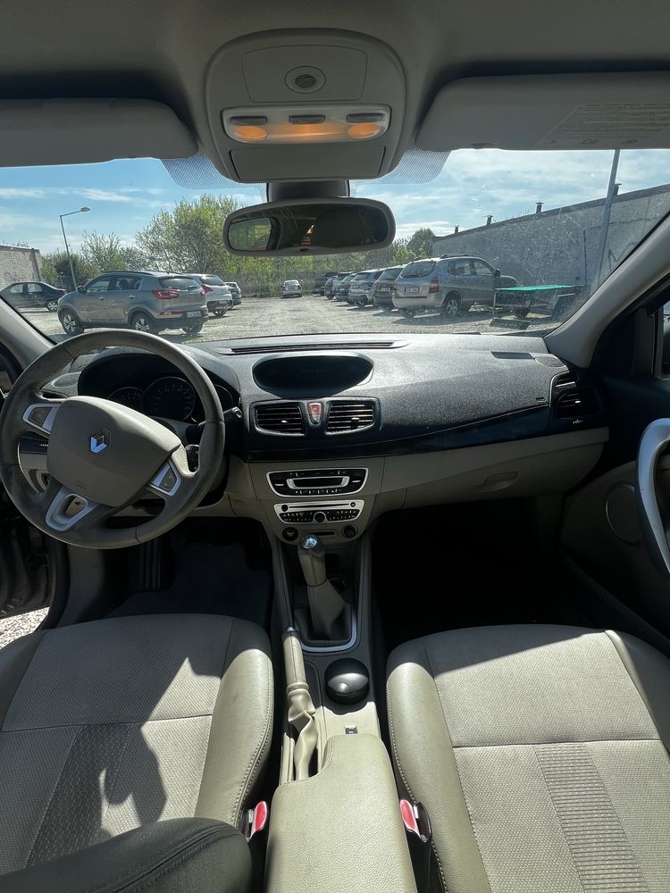 Renault Fluence 1.6 B + LPG