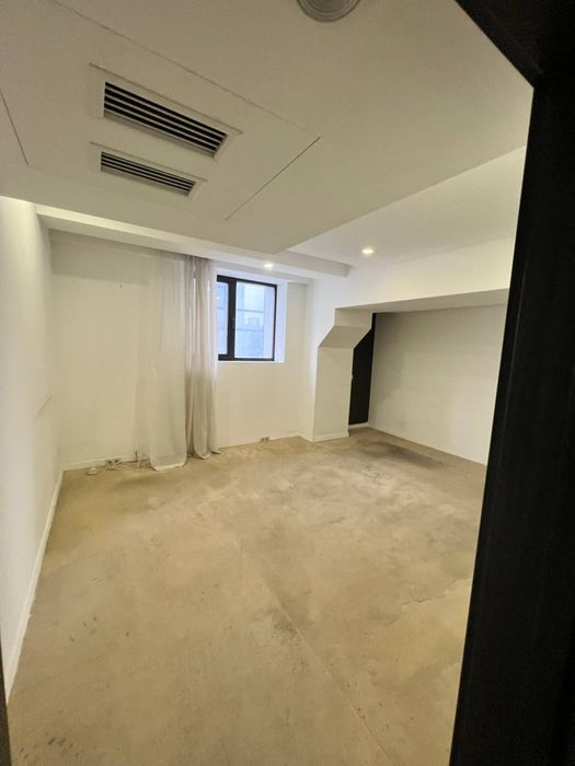 Сдам офис на 9 кабиентов с ремонтом , Центр