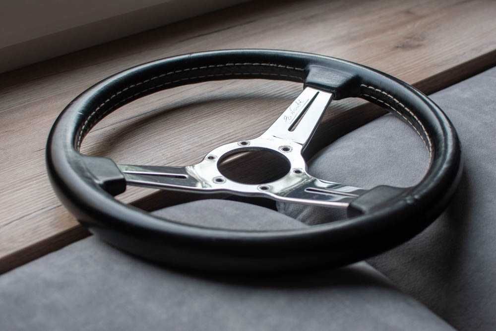 oryginalna skórzana kierownica Nardi Torino Classic 330mm z Japonii