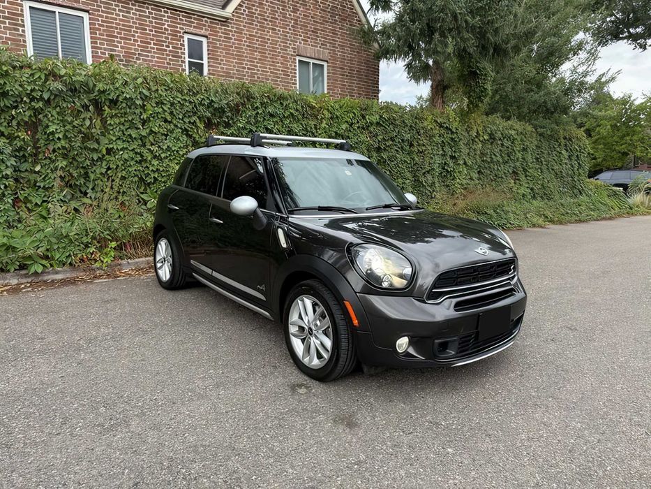 MINI Countryman      2016
