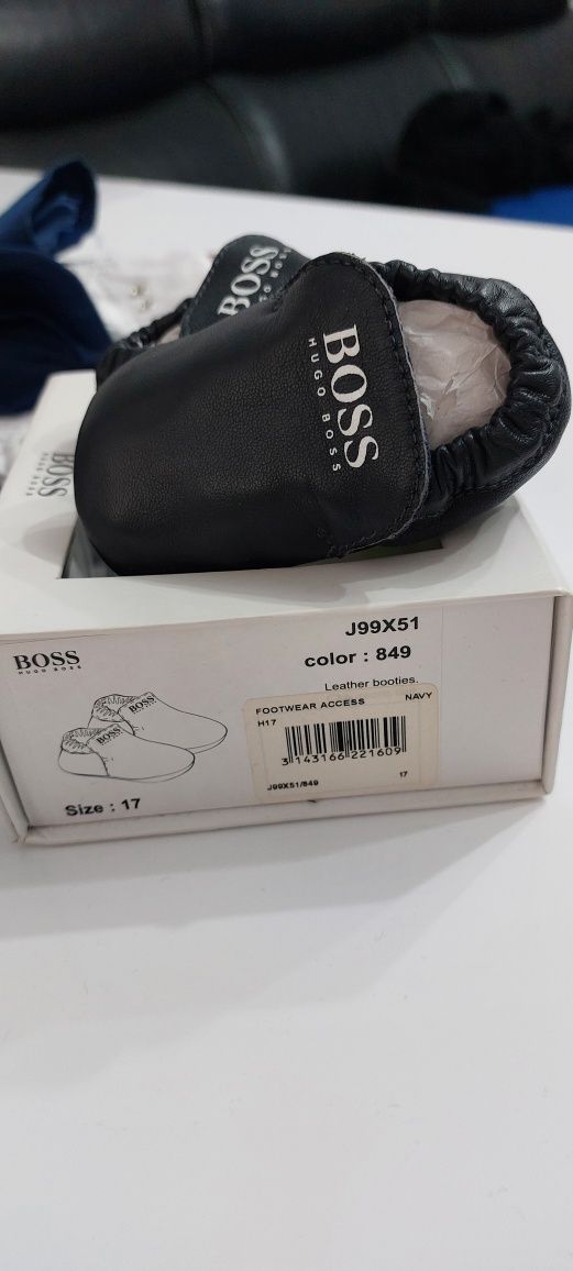 Buty niechodki Hugo  Boss , garnitur do chrztu r62