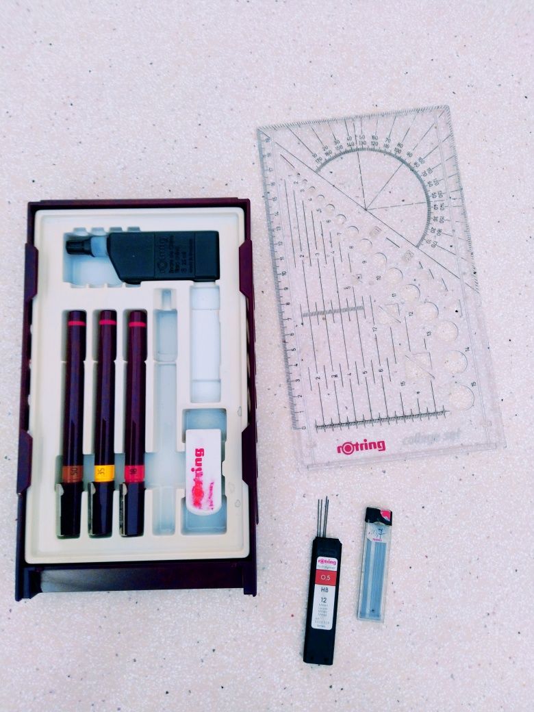 Estojo de desenho rotring usado incompleto
