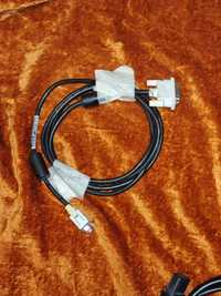 Kabel:  DVI  lub DispalyPort lub USB3, lub zasilania