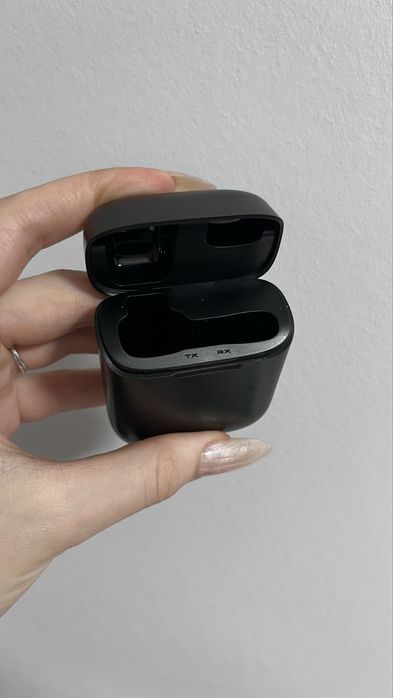 Бездротовий петличний мікрофон моделі J13 Wireless