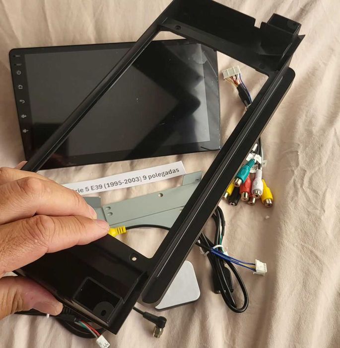 R6 - Auto Rádios BMW Série 5 E39  9 polegadas 95-03 sistema android