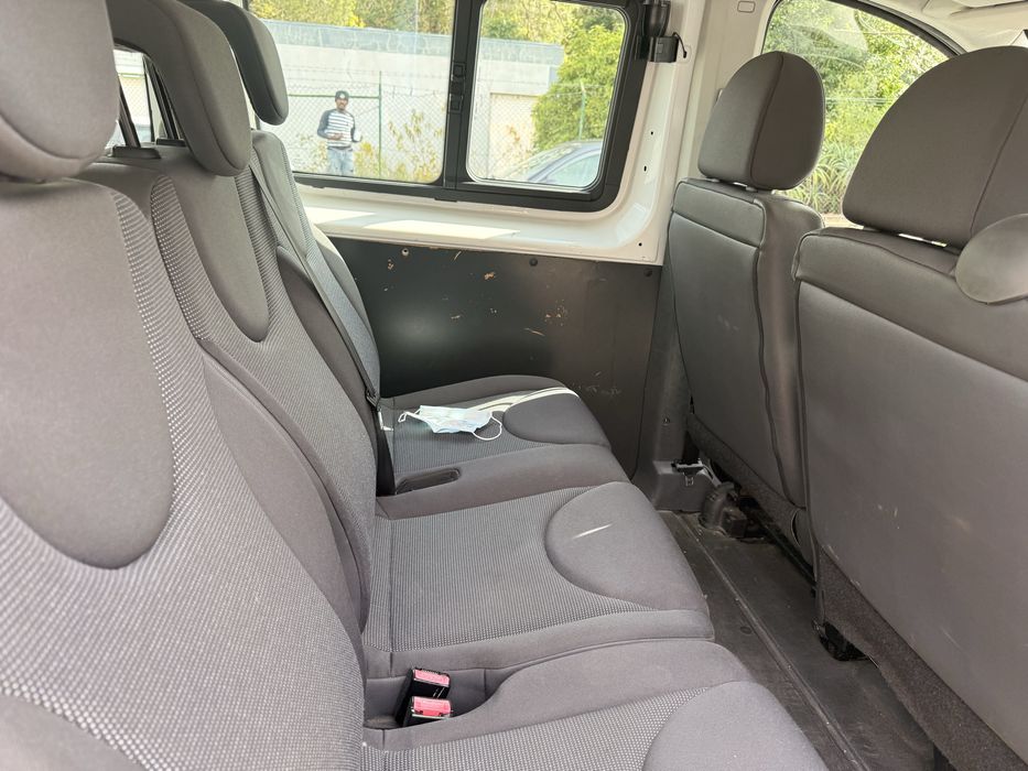 PEUGEOUT EXPERT 1.6HDI 9LUGARES SÓ 55.000km ##OPORTUNIDADE##