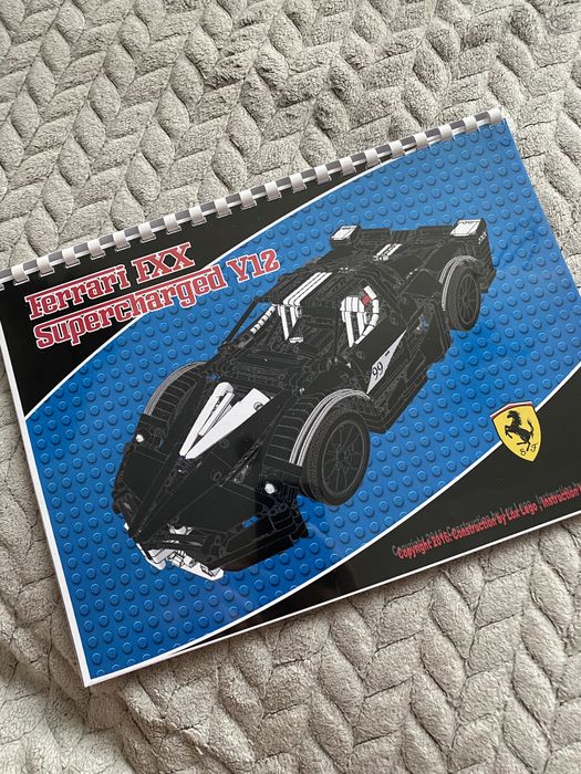 LEGO Technic MOC Ferrari FXX instrukcja budowy Supercharged V12