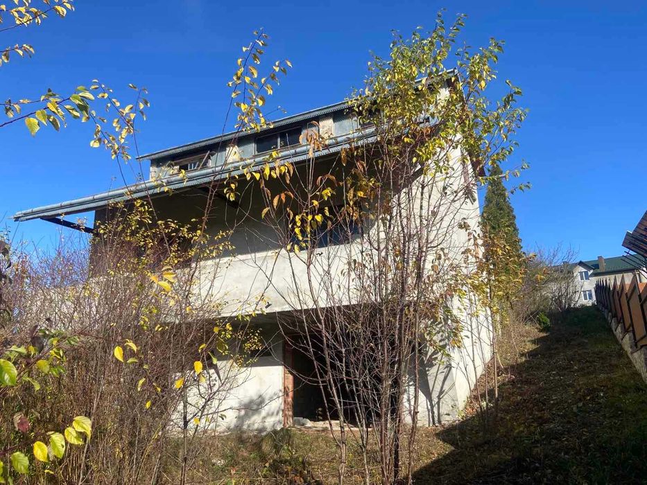 Продаж цегляного добротного будинку у Тернополі район Пронятин