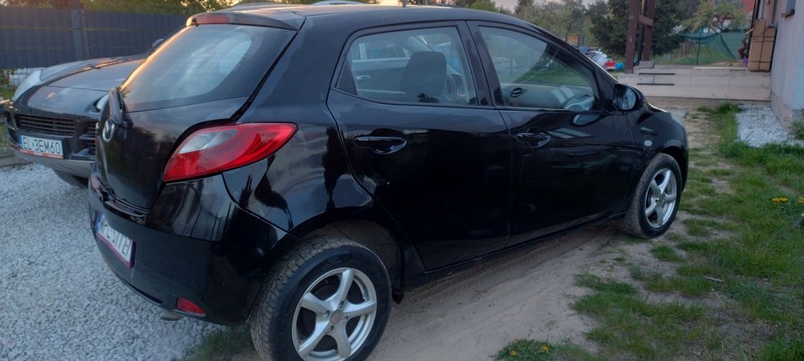 Mazda 2 diesel 1.4 uszkodzona Okazja