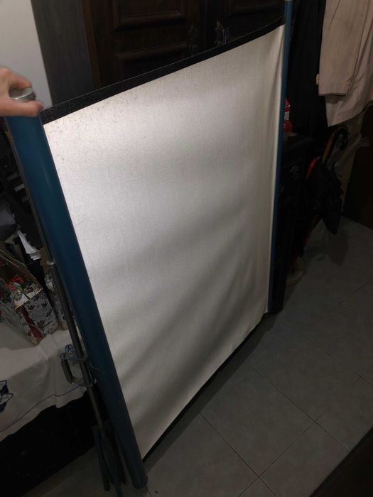 Tela para projetor antiga