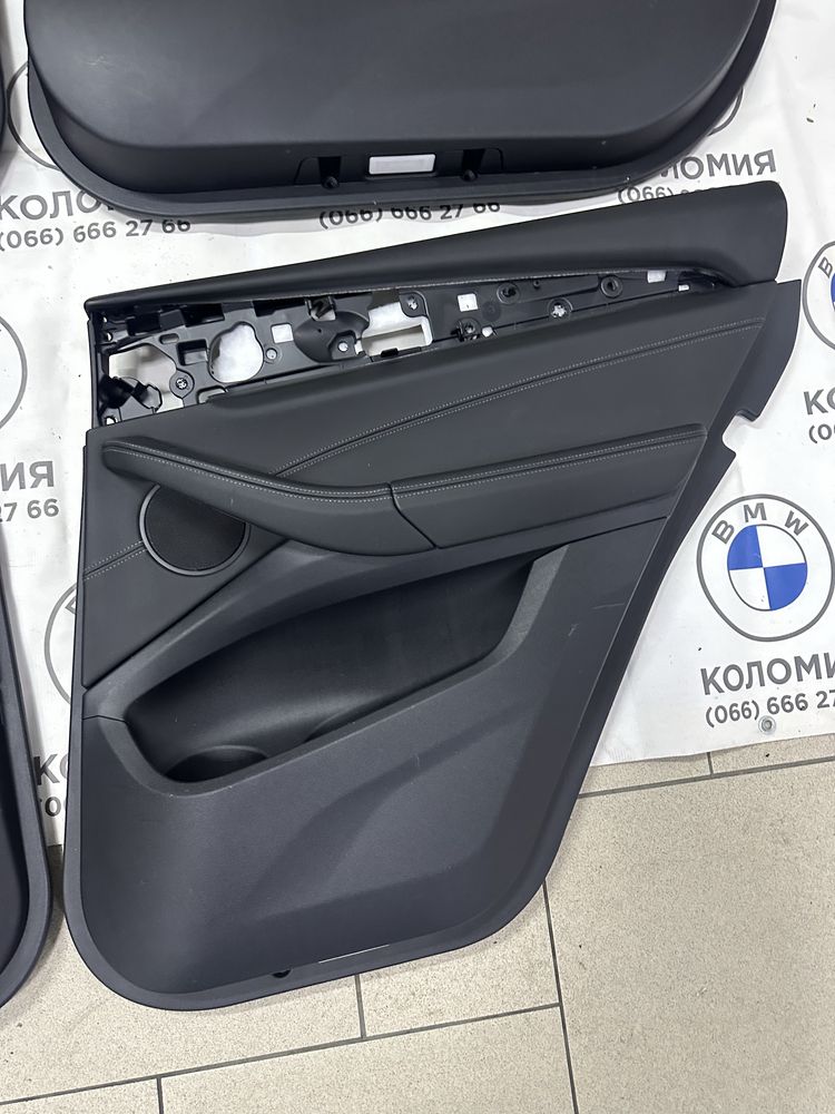 BMW X3 G01 дверна карта бмв х3 г01 обшивка дверна Розборка