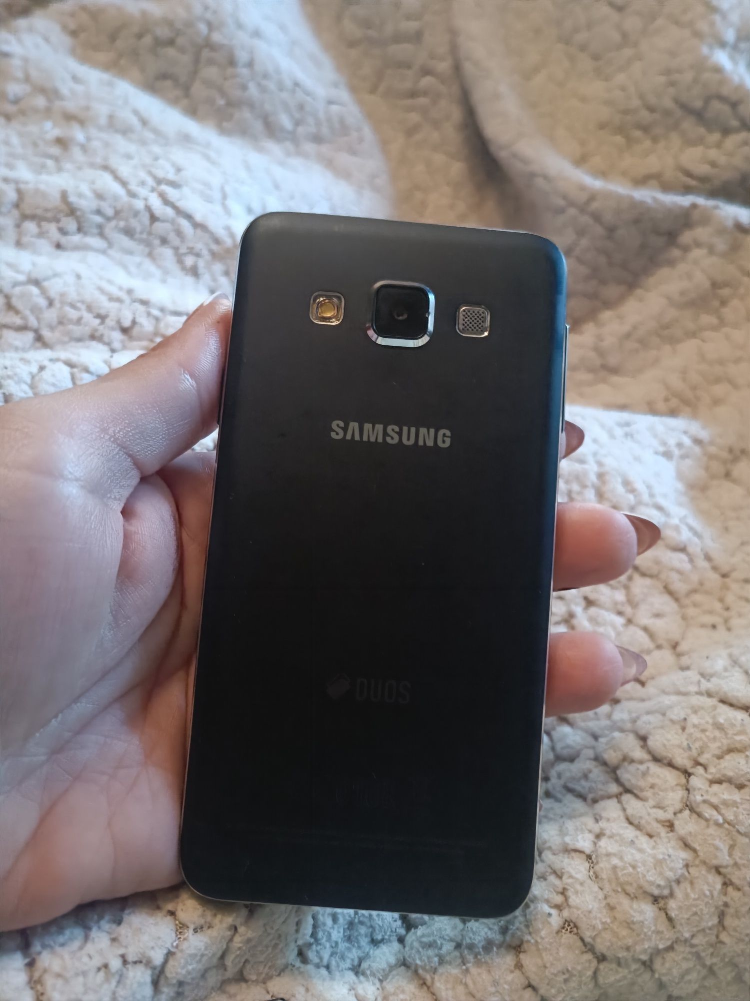 Samsung A3 em bom estado