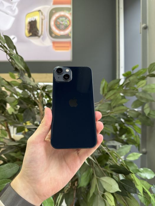 iPhone 13 128GB Midnight